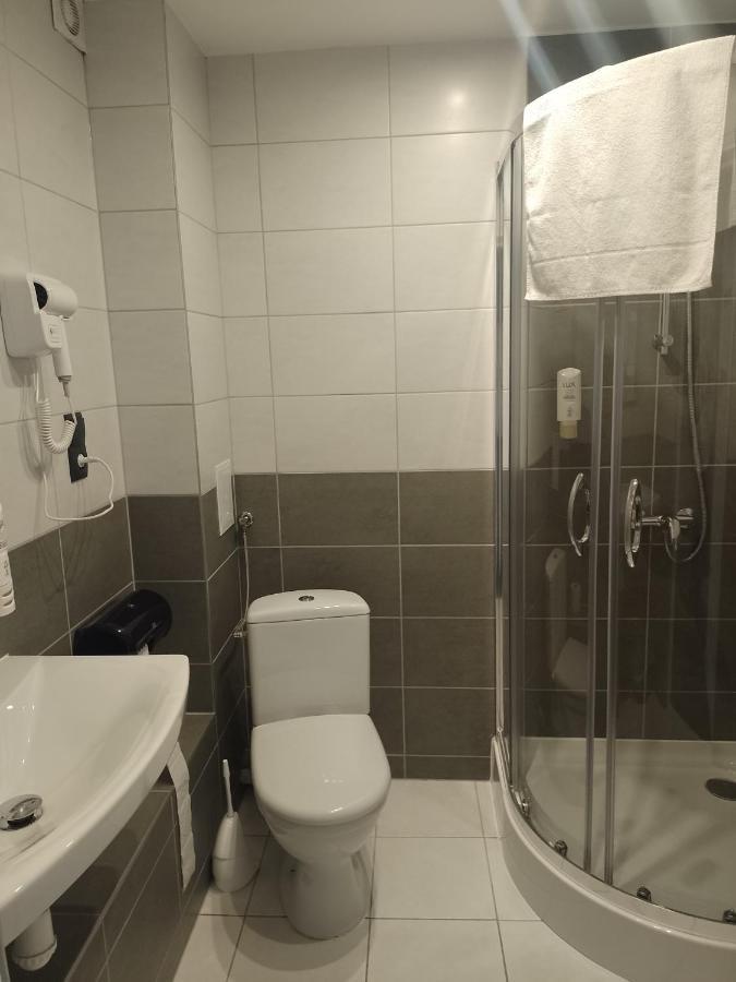 Hotel Homer Bydgoszcz Buitenkant foto