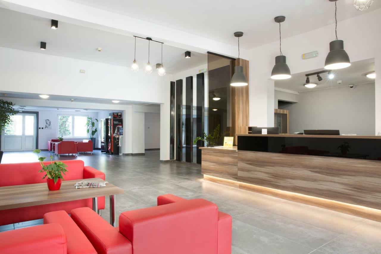 Hotel Homer Bydgoszcz Buitenkant foto